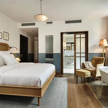Hotel Sanders 5*